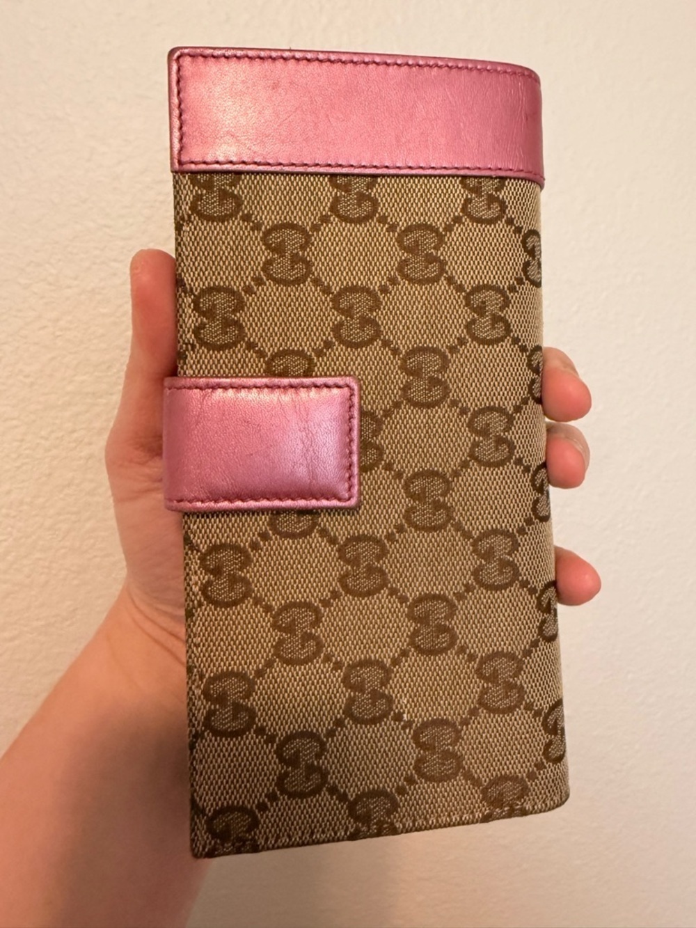 Gucci GG Canvas Continental Wallet - Picture 10 of 17